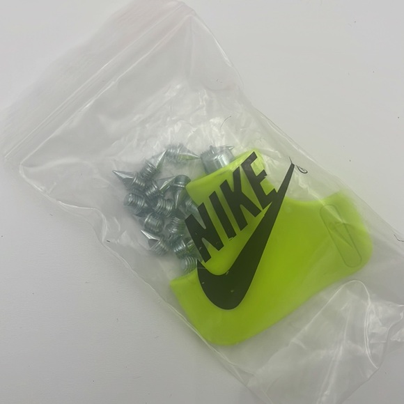 Nike Size 8.5 Women’s JA FLY V4 Neon Hyper Pink DR2741-600 New - Picture 7 of 11